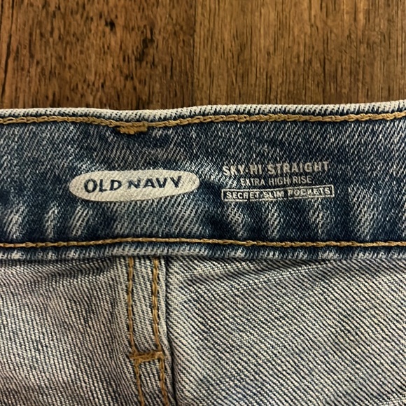 Extra High Rise Straight Leg Distressed Jean - Picture 5 of 7